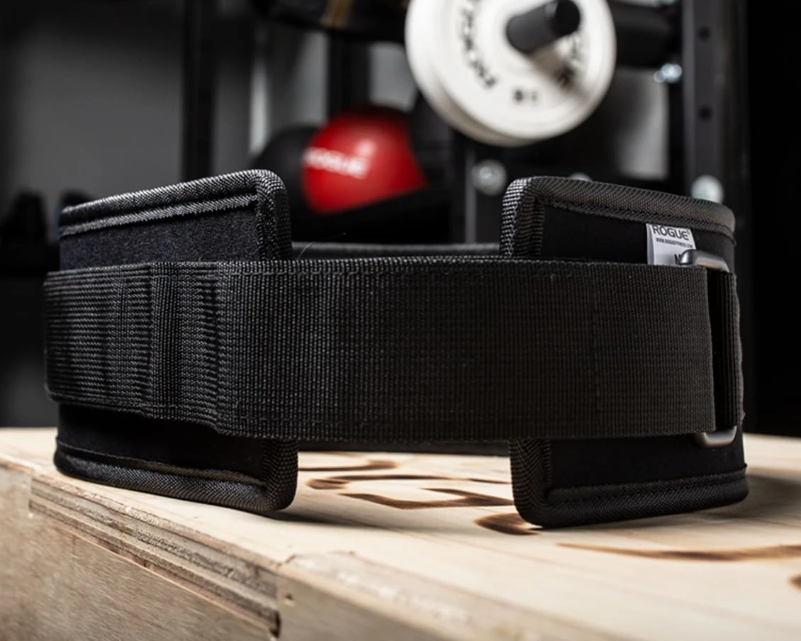 Rogue Fitness Rogue 4" Nylon Weightlifting Belt - Image 3