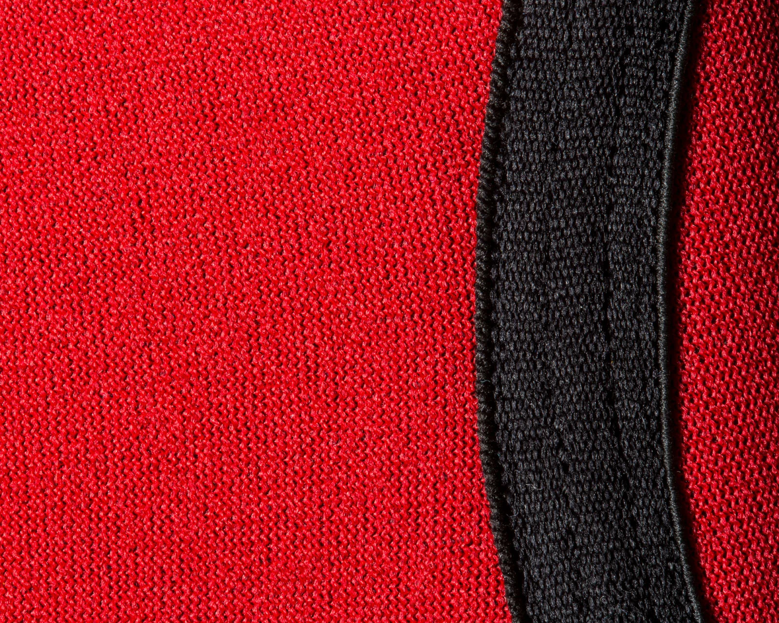 Rogue Fitness Rogue 3MM Knee Sleeve - Pair - Image 2